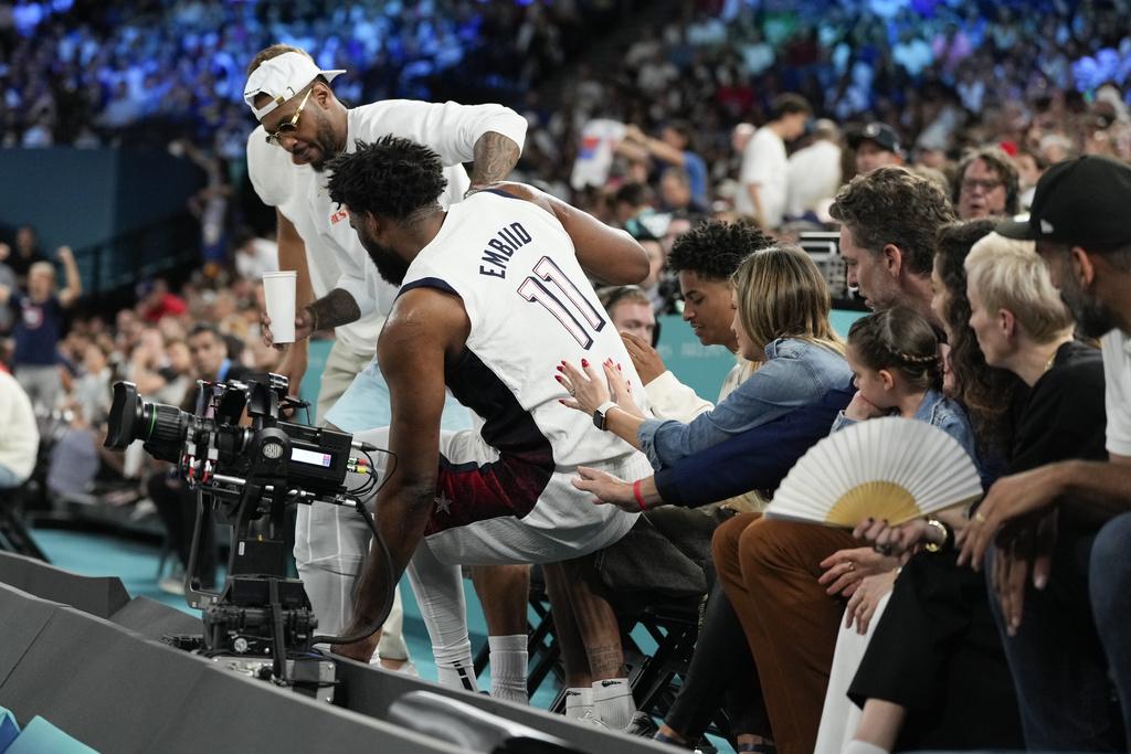 今場男子籃球四強座上星光熠熠,包括安東尼(Carmelo Anthony)、加素(Pau Gasol),以及著名美國饒舌歌手Travis Scott。(美聯社)