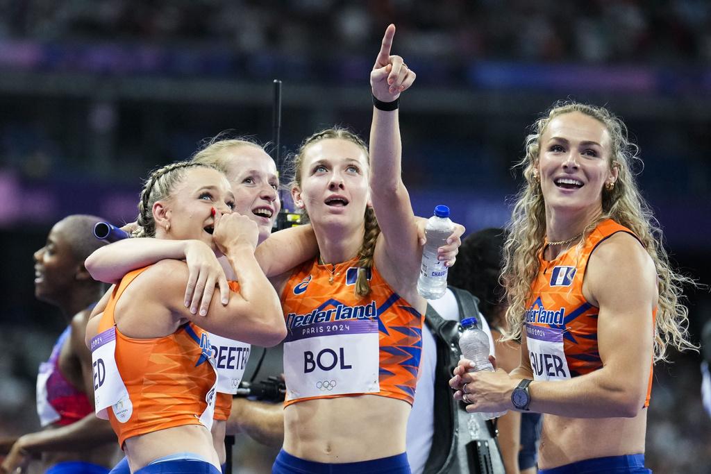 女子4x400米荷蘭逆轉奪銀(美聯社)