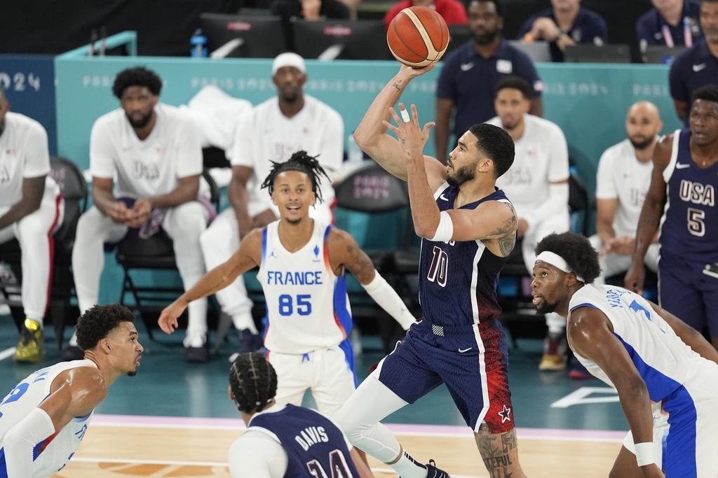 美國今場沒有出閘脫腳,半場順利領先。(美聯社)