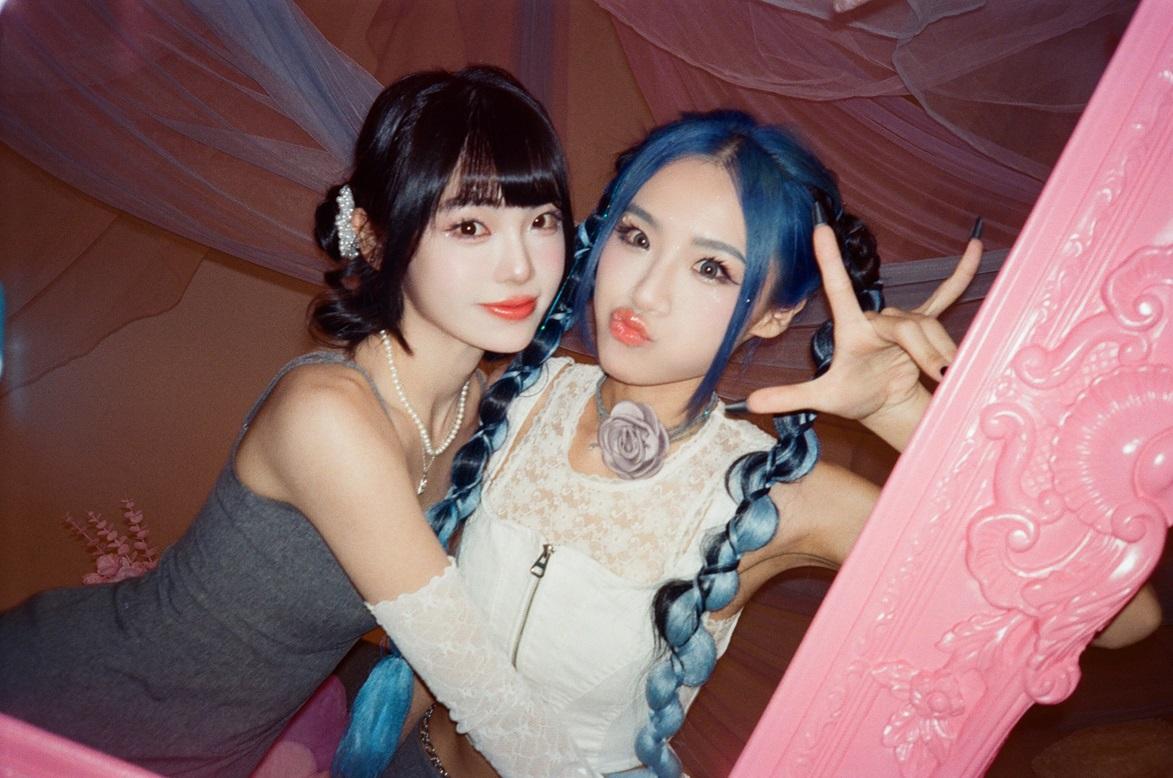 ALL IN眾成員,特別為Sammie慶祝生日。