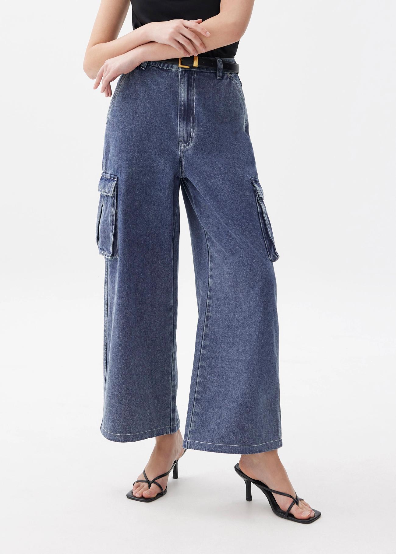 Denim Cargo Straight Leg Jeans 原價:$429 折扣:7折