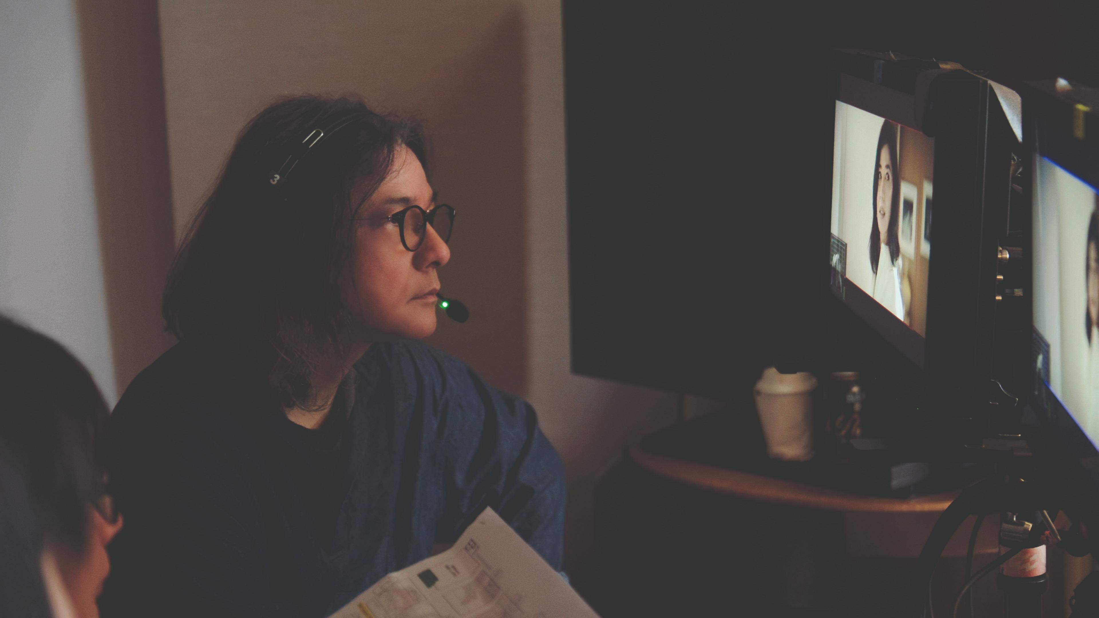 岩井俊二掌鏡為紅姑拍美髮廣告 張叔平加持設計造型