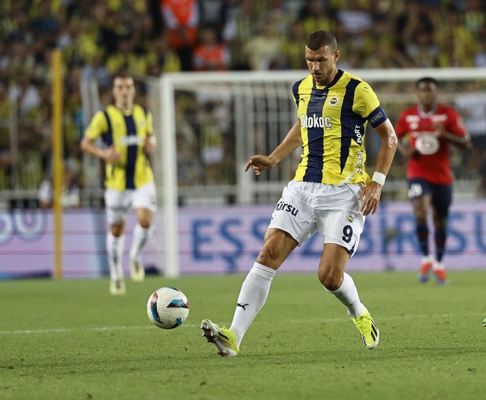 費倫巴治歐聯外圍賽加時不敵里爾。(費倫巴治X)