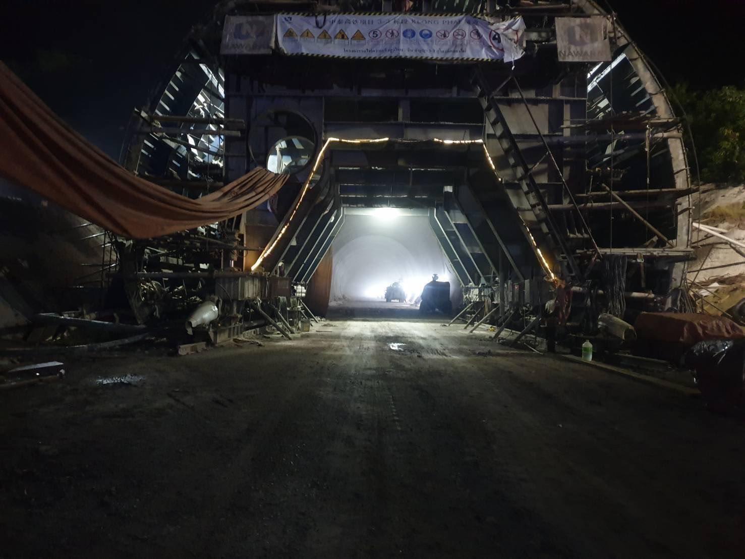 泰國一條興建中的隧道發生倒塌。(X)