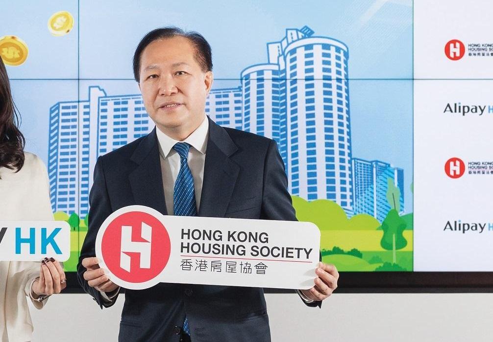 房協總監(物業管理)潘源舫。(資料圖片)