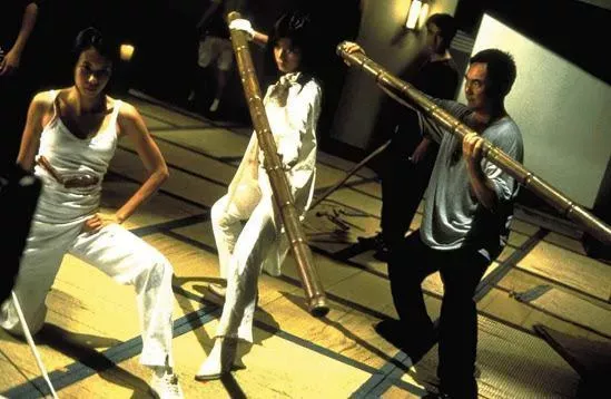 《醉俠蘇乞兒》和《擎天無影脚黃麒英》電影均由元奎監製。