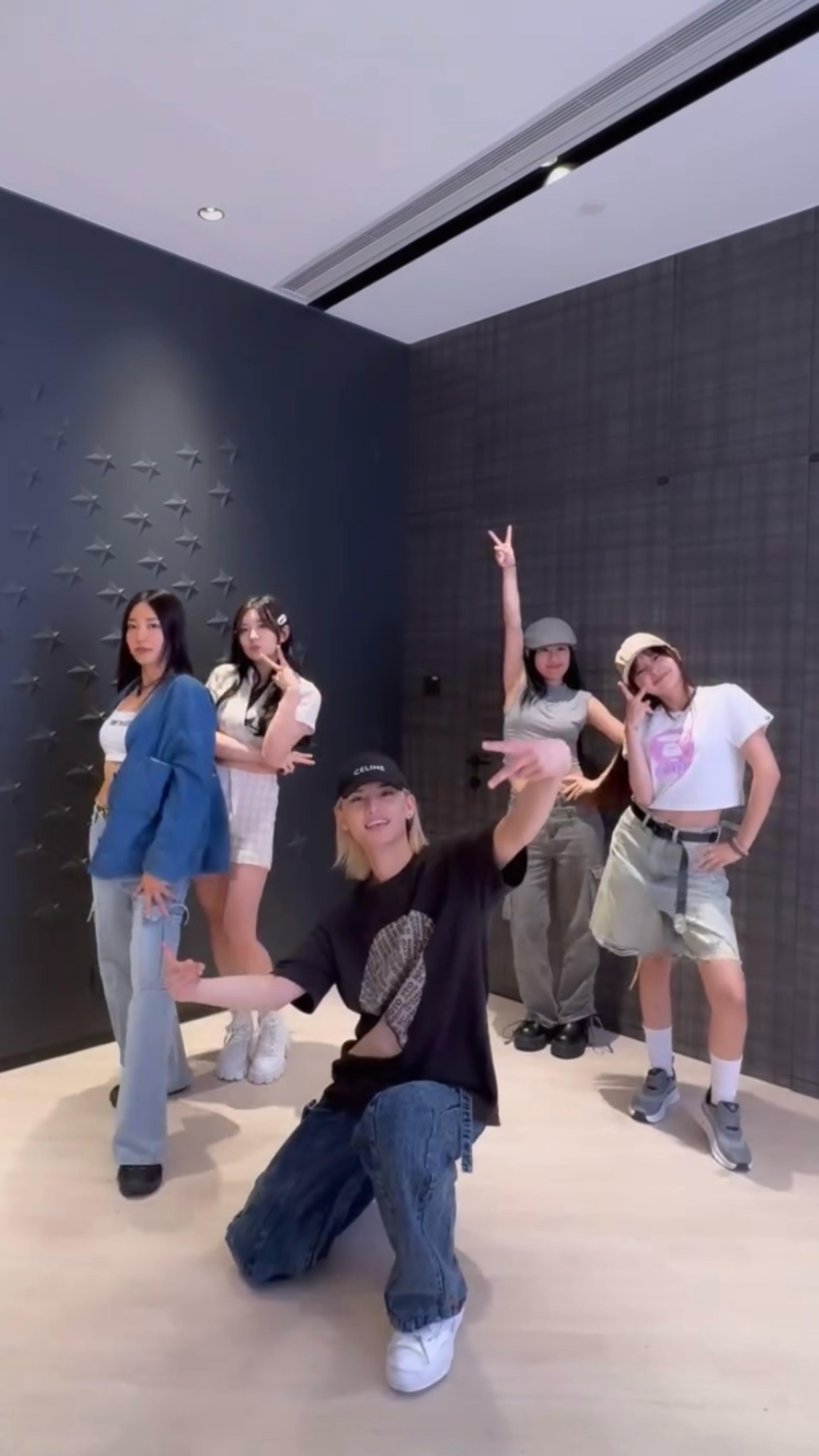 COLLAR都有參與今次《TOXIC!》的dance challenege。