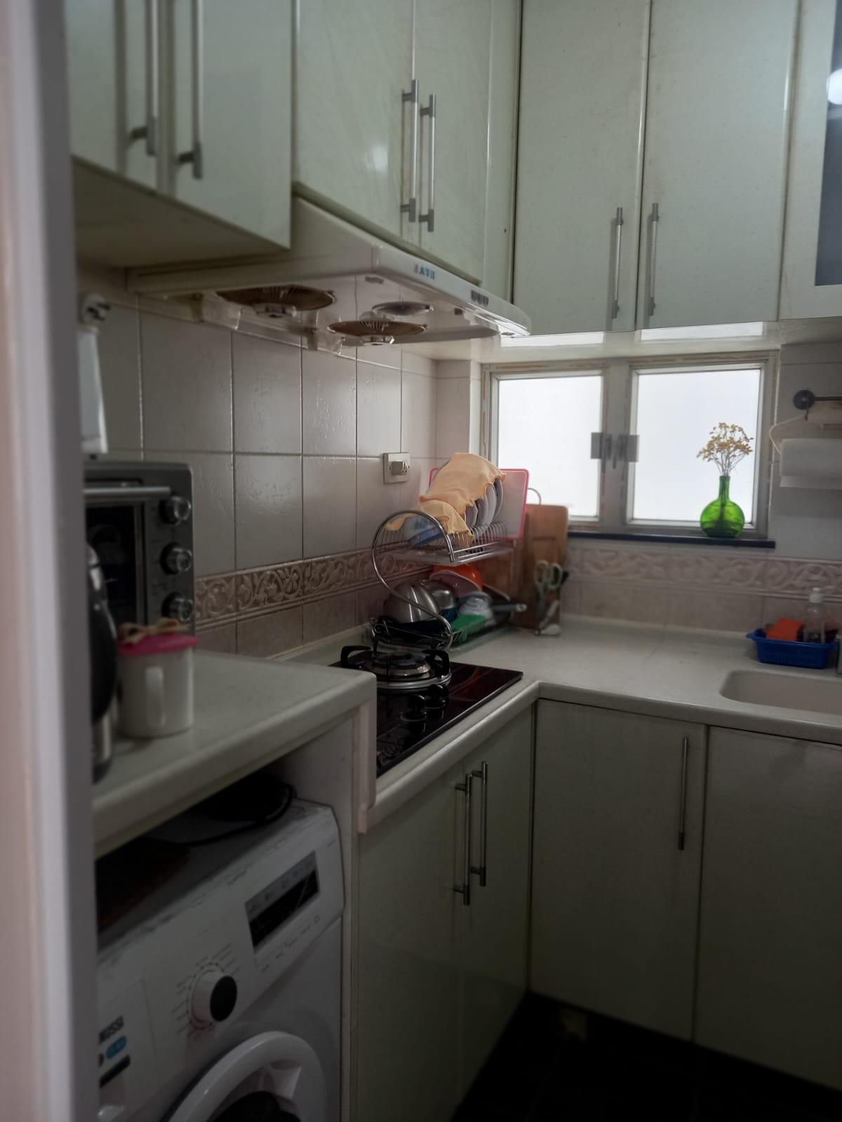 廚房配套算新淨。(代理提供)