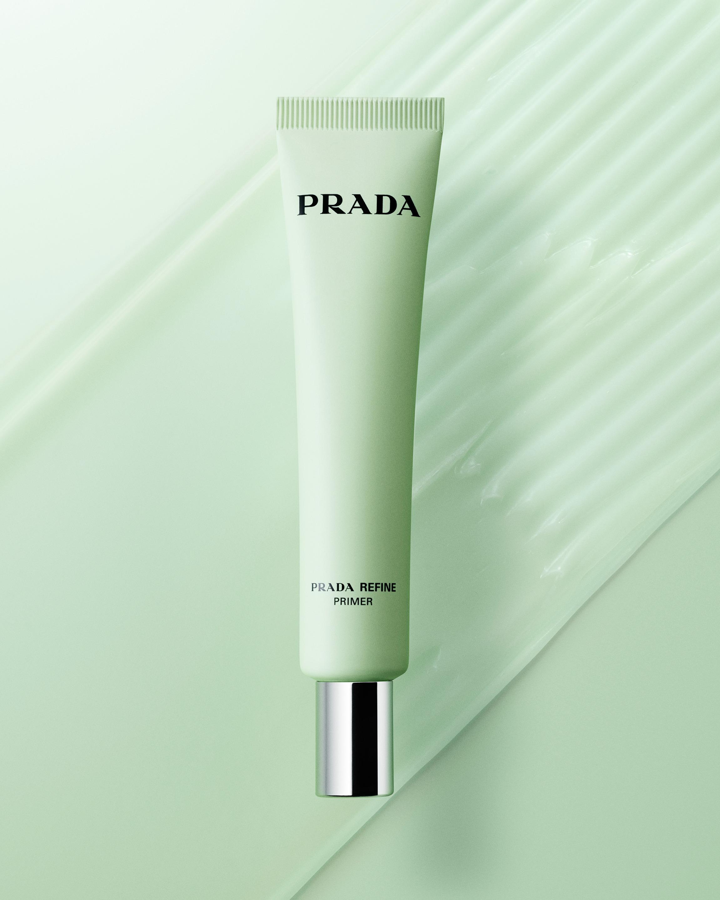 Refine柔霧修護妝前底霜 $585 / 30ml