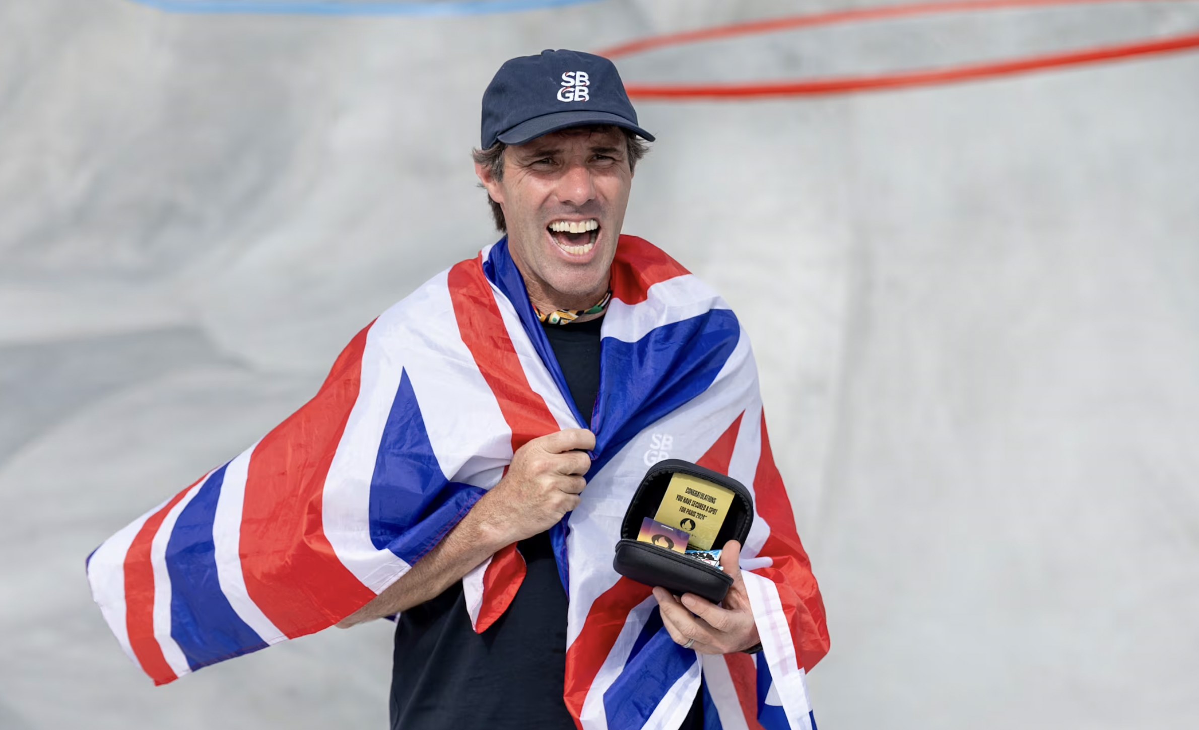 麥當奴證明,即使50多歲,仍然可以追夢「踩板」。(國際奧委會)