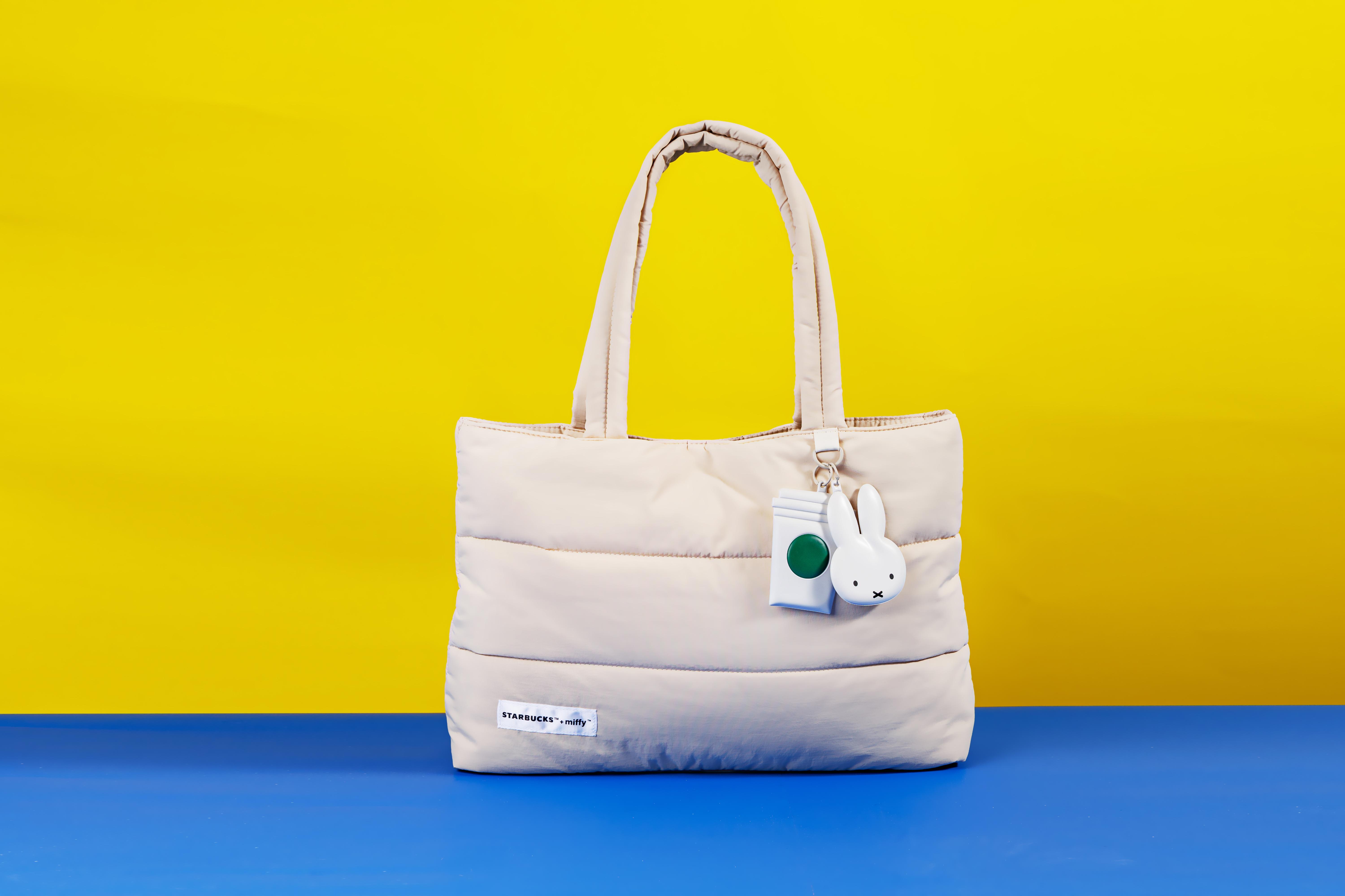 Starbucks + Miffy 手袋 (燕麥色)HK$350/ MOP$360