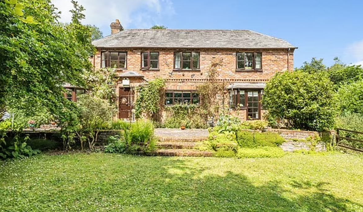 15 特魯羅(Truro)持平 平均樓價338,971鎊