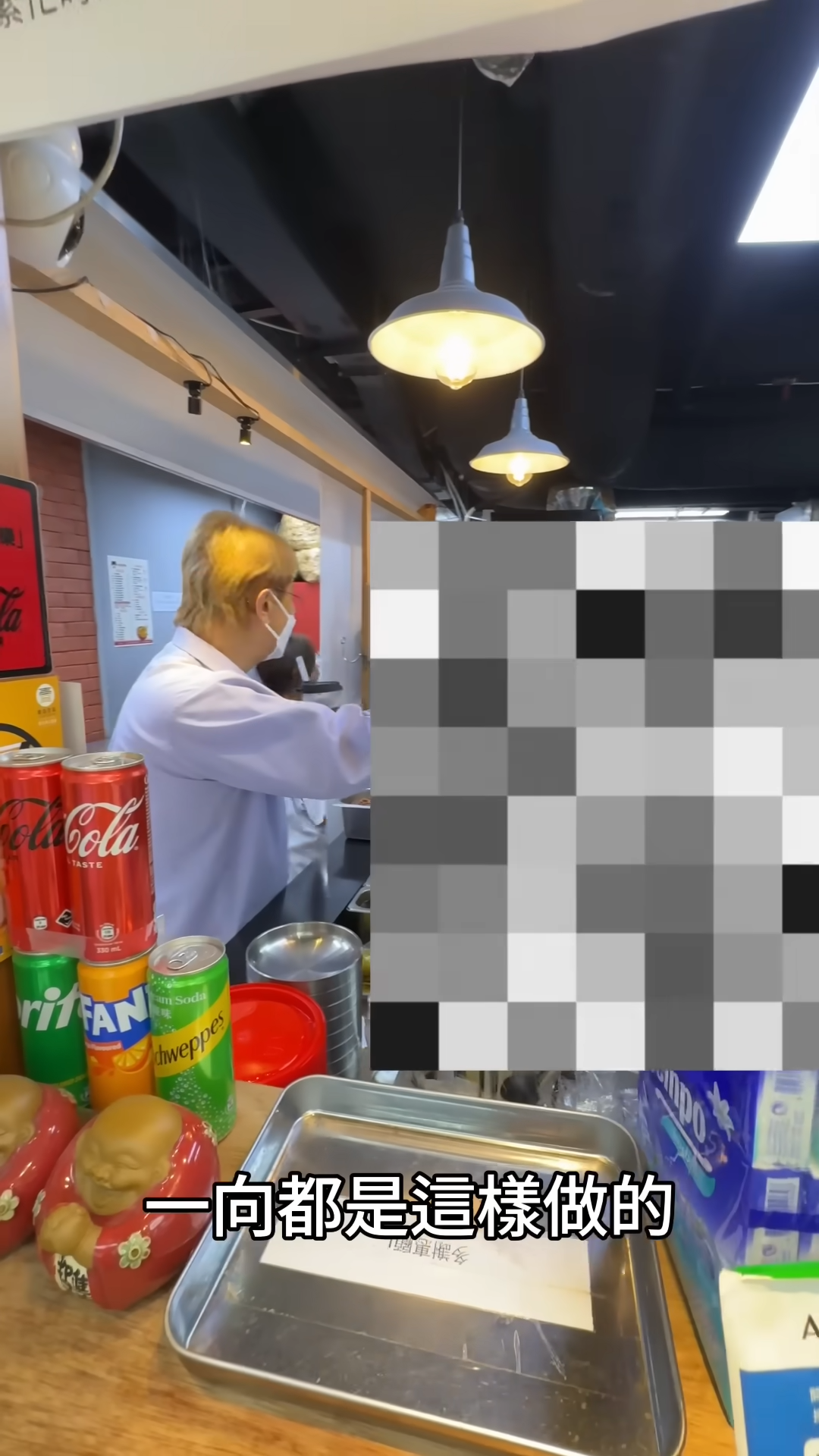 陳志雲直踩葵廣「試臭」,更同螺螄粉店員做訪問!