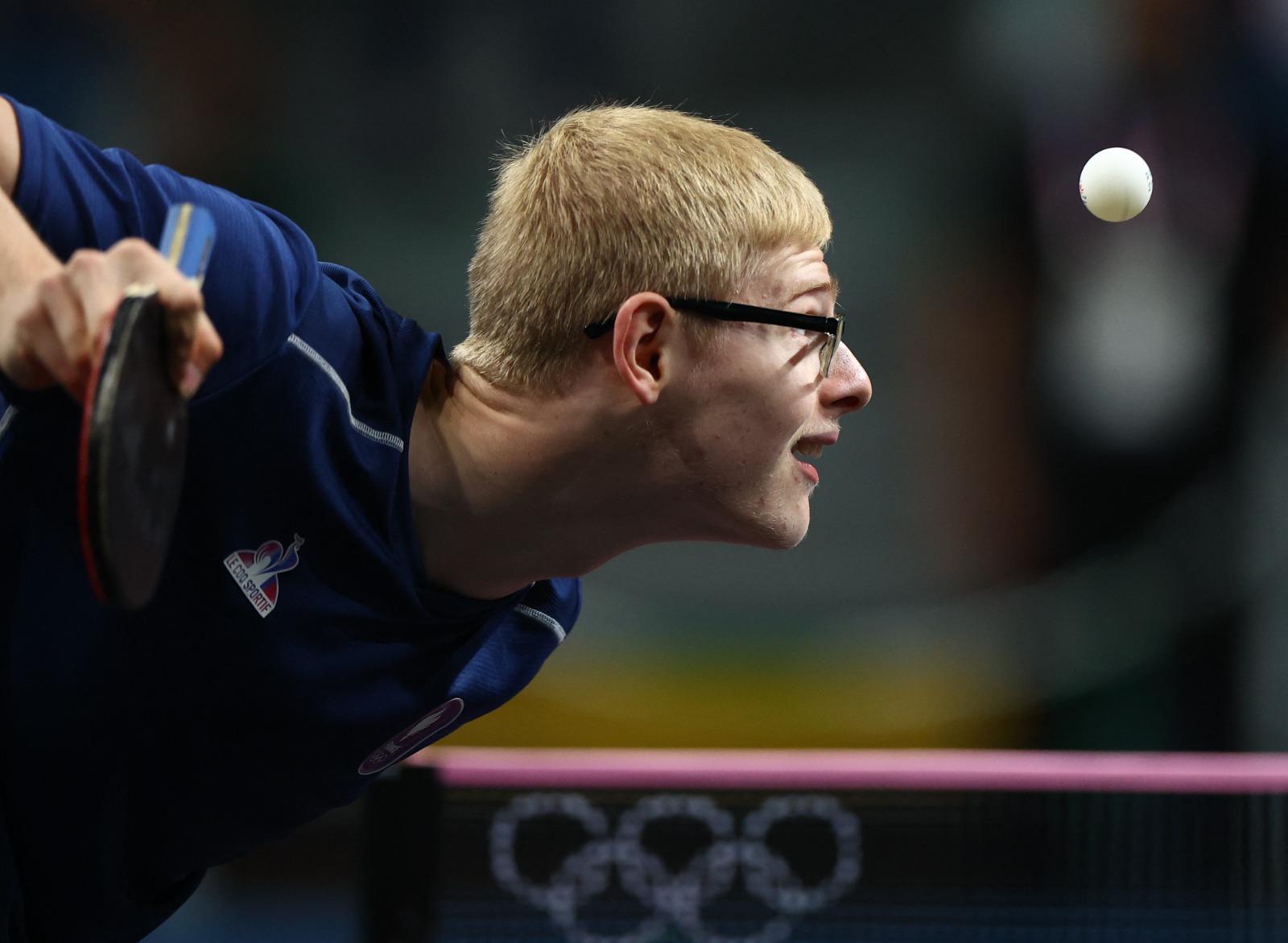 「眼鏡小子」李布隆輕取巴西球手卡達蘭奴而摘銅。