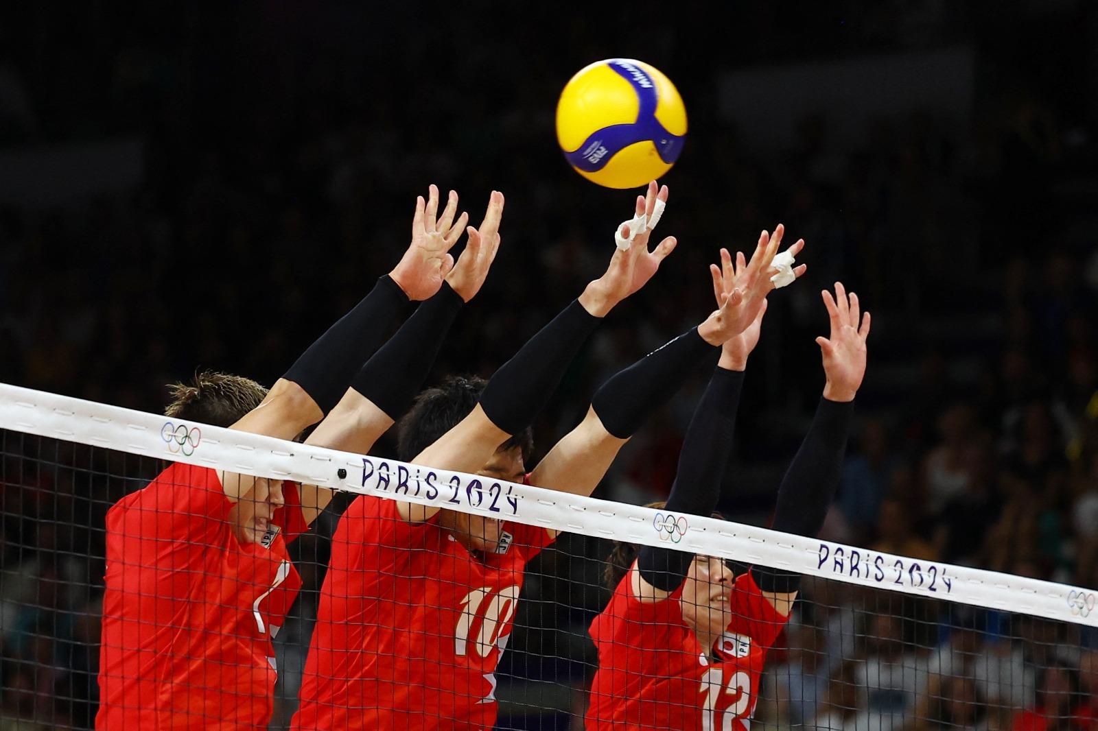 日本男排在大好形勢下反敗予意大利。