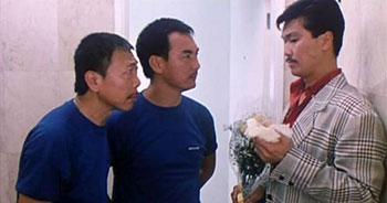 三對鴛鴦一張床