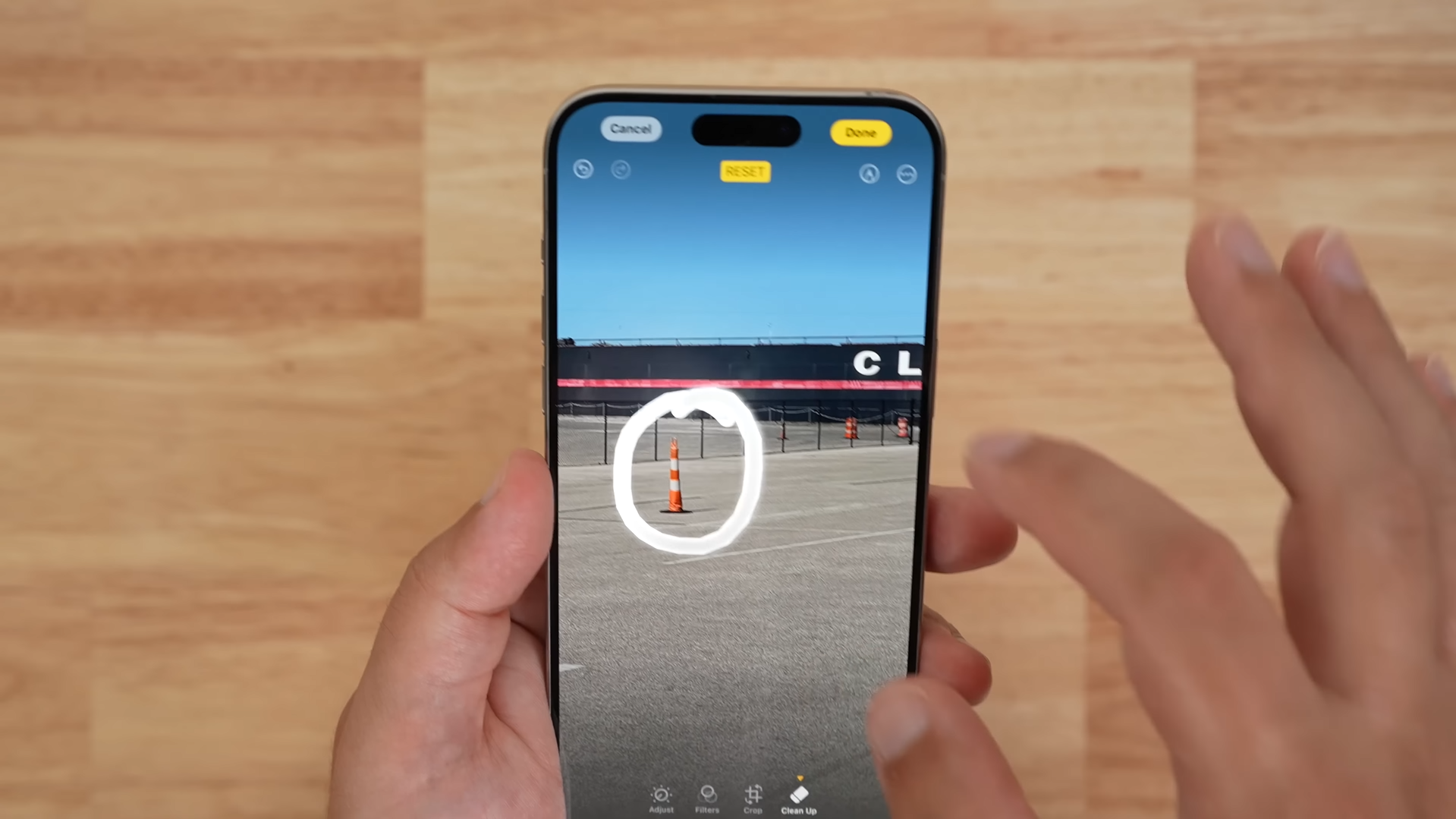 iOS 18|或是可以圈出想刪走的物件。(MacRumors)