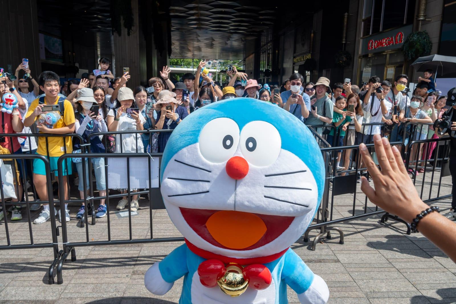 「100%多啦A夢 & FRIENDS」香港巡迴特展免費區最後一天開放。(陳奕釗攝)