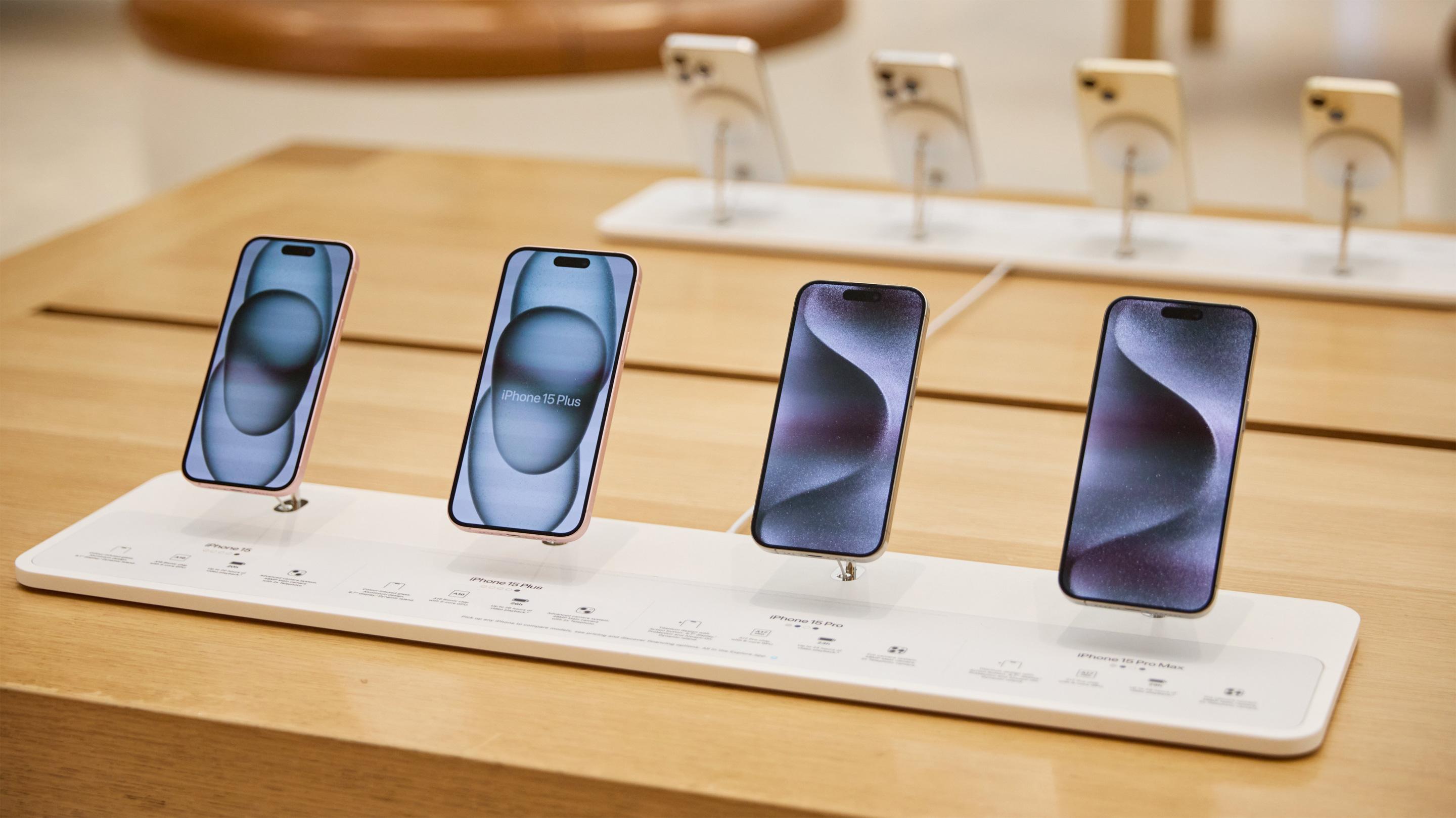 iPhone 16|Mark Gurman稱iPhone 16很大可能在9月13日開始預購,9月20日上市。