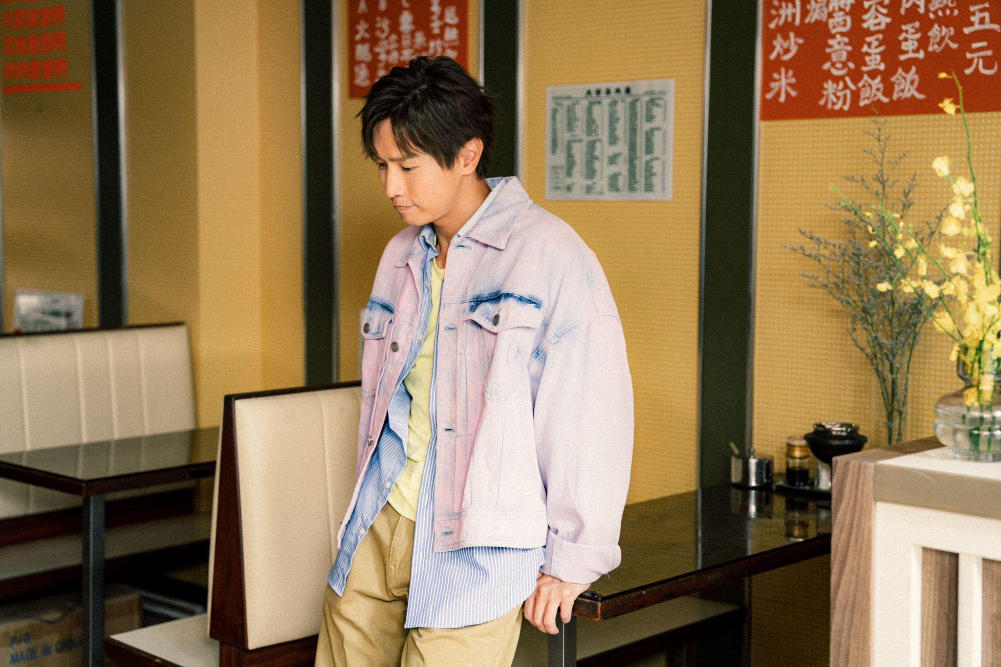 Jason新歌《可靠我》唱出了不限年齡、輩份的互相依靠關係。