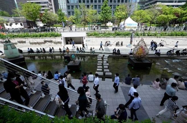 南韓青年人口不斷減少,選擇躺平的人卻進一步增加。圖為南韓首都首爾。(資料圖片)