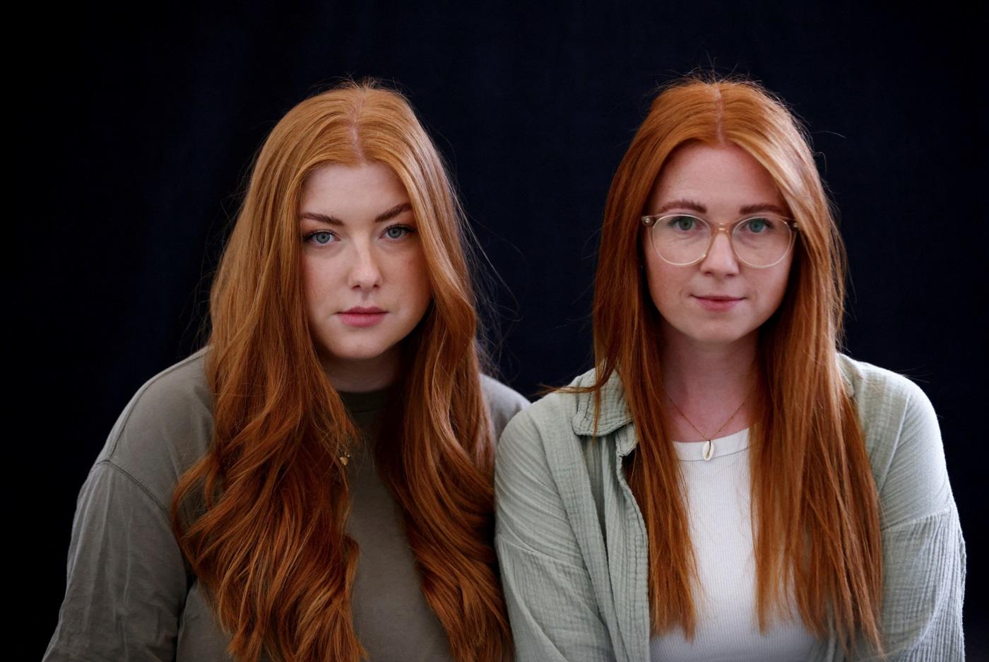 來自德國的26歲參加者Sophie與31歲的Clara。(路透社)