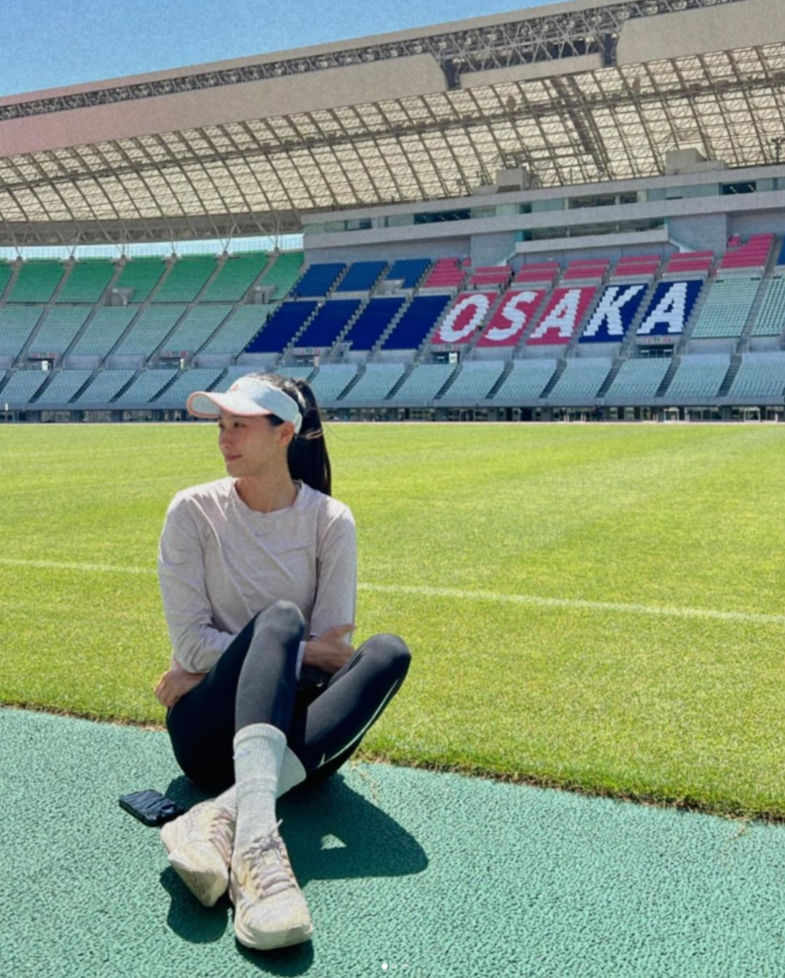 中華台北隊田徑跨欄項目選手張博雅,在巴黎奧運女子100米預賽中跑出11秒88的成績,雖然未能晉級決賽,但這一成績創下了中華台北隊28年來的最佳奧運紀錄。張博雅因此被網友封為「全台最難追女孩」。