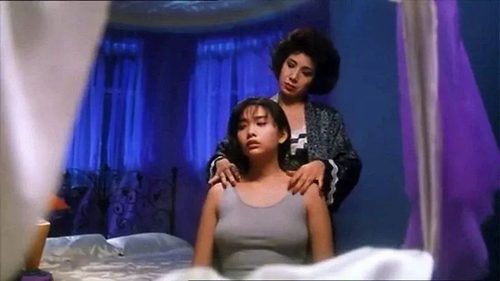 邱淑貞在《赤裸羔羊》中三點不露的性感演出,成為她演藝生涯一大經典。