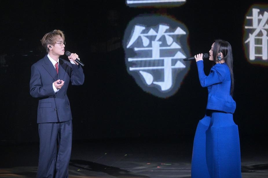 徐佳瑩紅館演唱會請來林家謙擔任嘉賓。