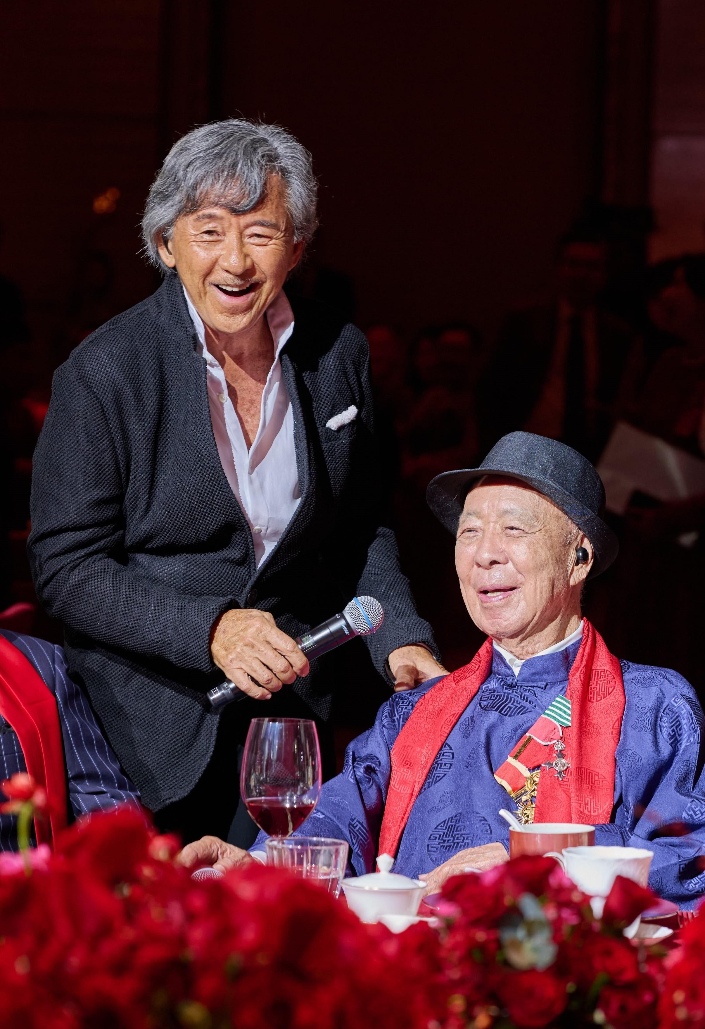 多圖!呂志和慶祝95歲「珍壽」 5子女相伴辦盛大晚宴