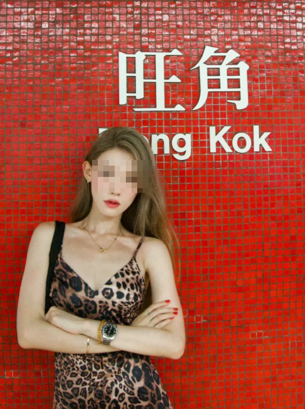 該名上海女子於小紅書展示遊港的照片(小紅書)