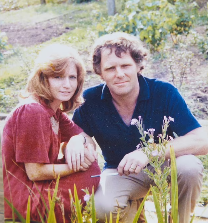 年輕時的Peter和Christine Scott。(互聯網)