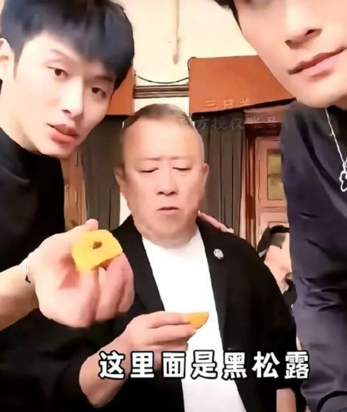 無綫總經理曾志偉近日捲入「美誠月餅風波」。