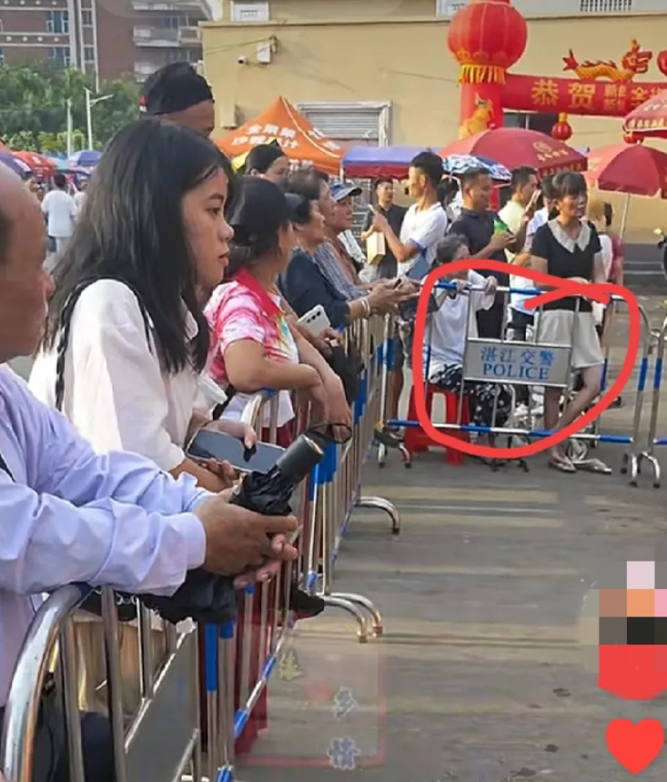 全紅嬋回到廣東湛江市麻章鎮邁合村老家成為「打卡熱點」,眾多民眾及遊客日夜圍堵。(影片截圖)