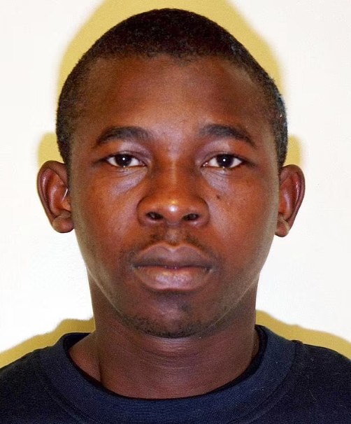 Manfo Asiedu涉嫌在77襲擊後,於同年7月21日發動恐襲被捕。英媒指他現已提早獲釋。(互聯網)