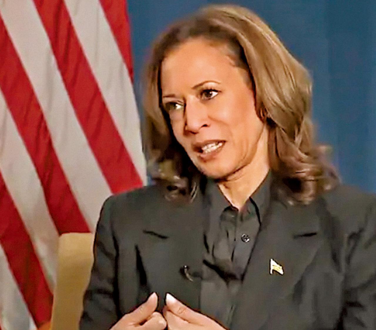 賀錦麗的黑人身份常被質疑。