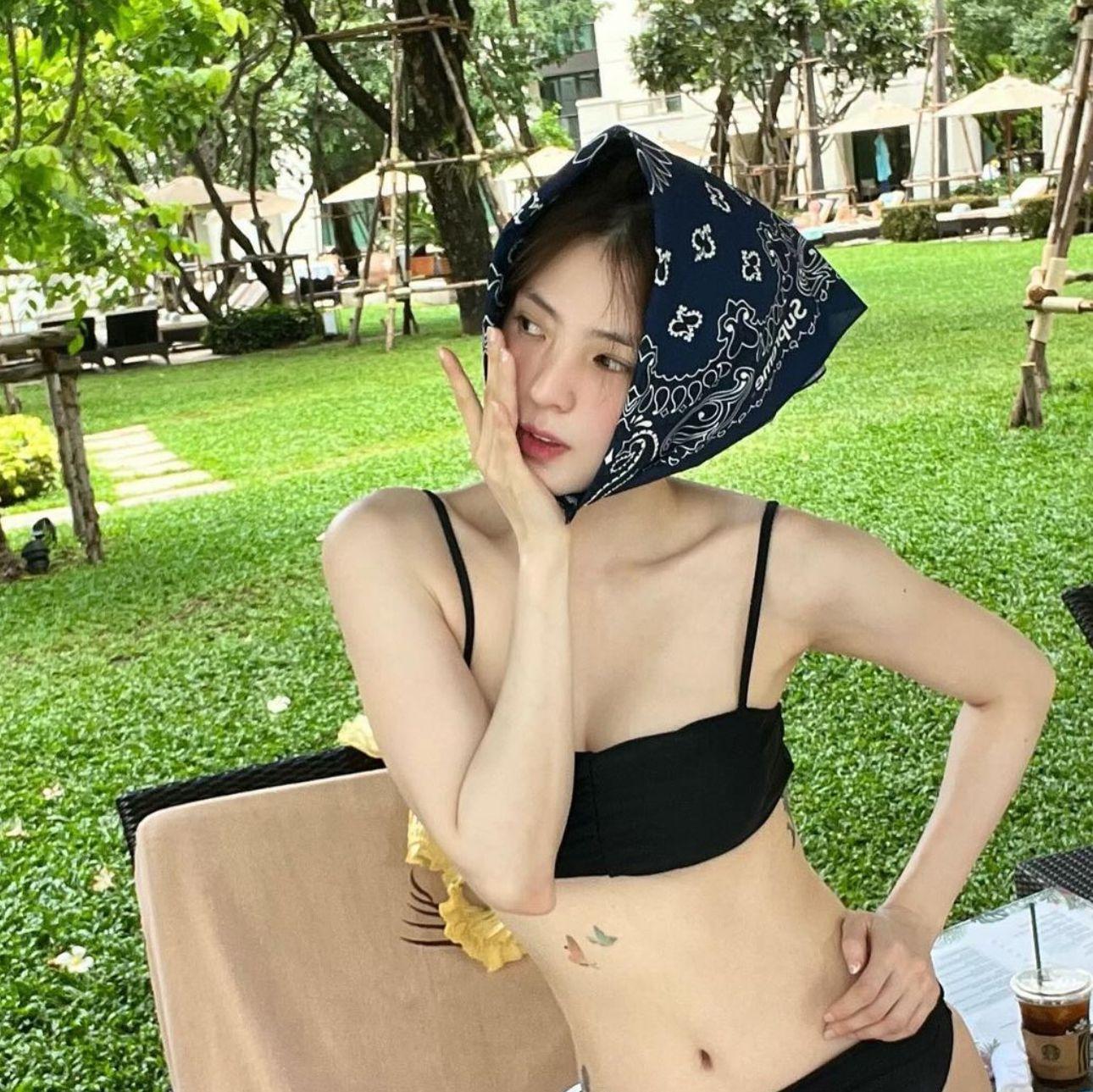 韓韶禧近日分享性感靚相。