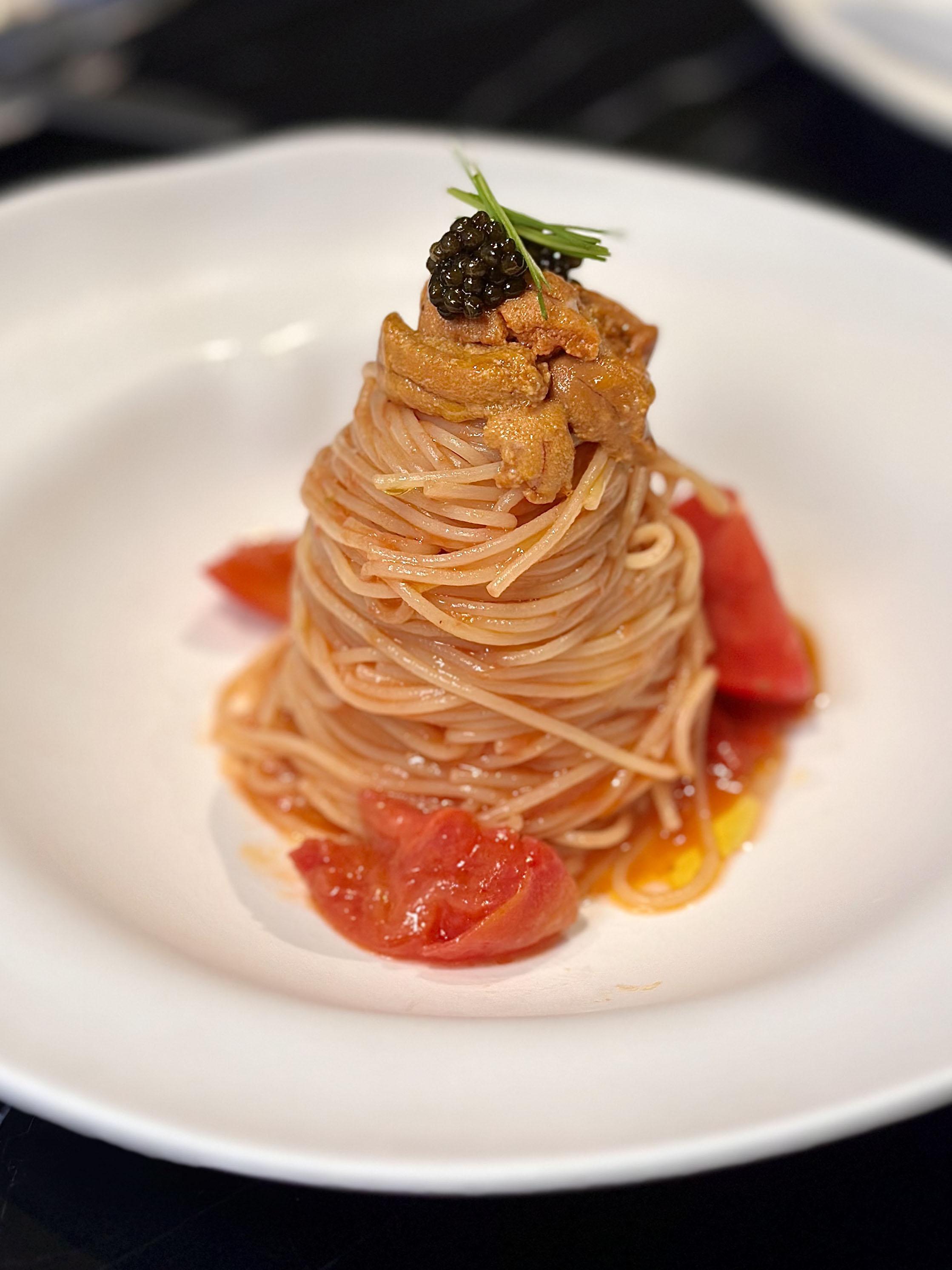 魚子醬海膽有機番茄凍意麵