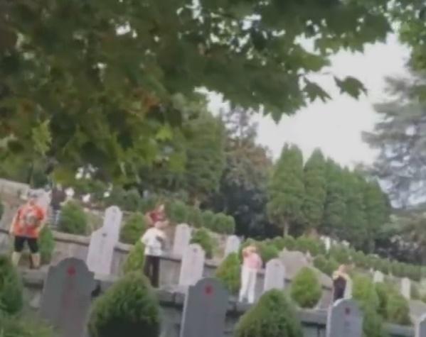 管理所稱,之後會進一步加強管理,樹立警示牌,必要時報警處理。(微博)