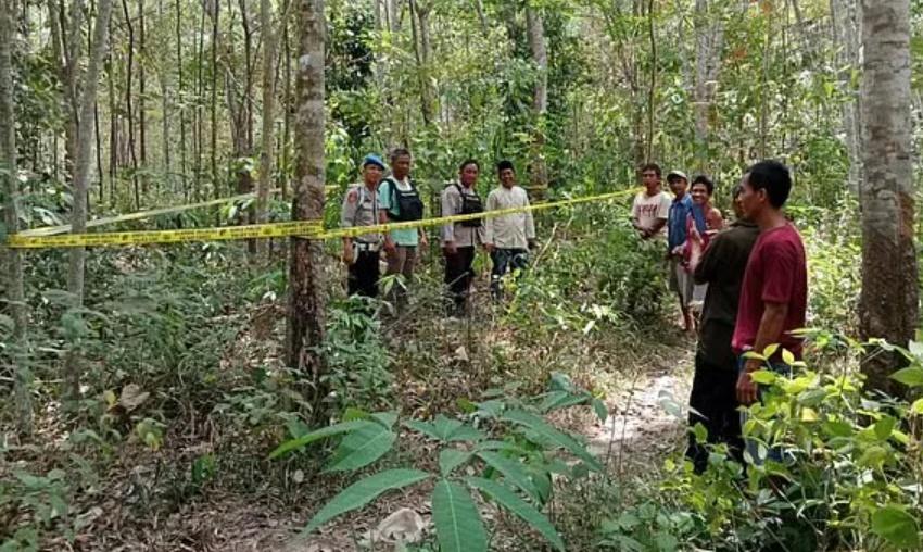 警方找到了Karsini的屍體。(X)