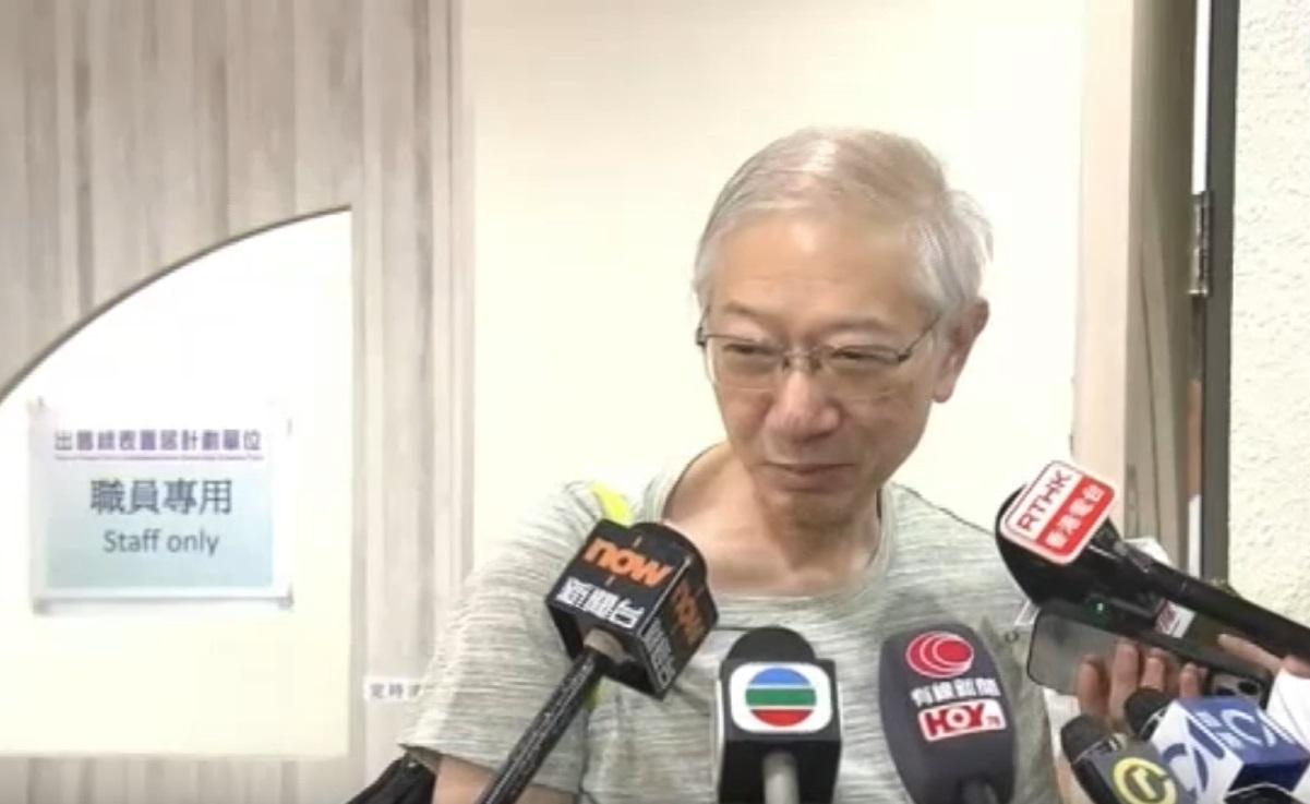 洗先生表示,美國減息是好事,對香港未來充滿希望。(Now新聞截圖)