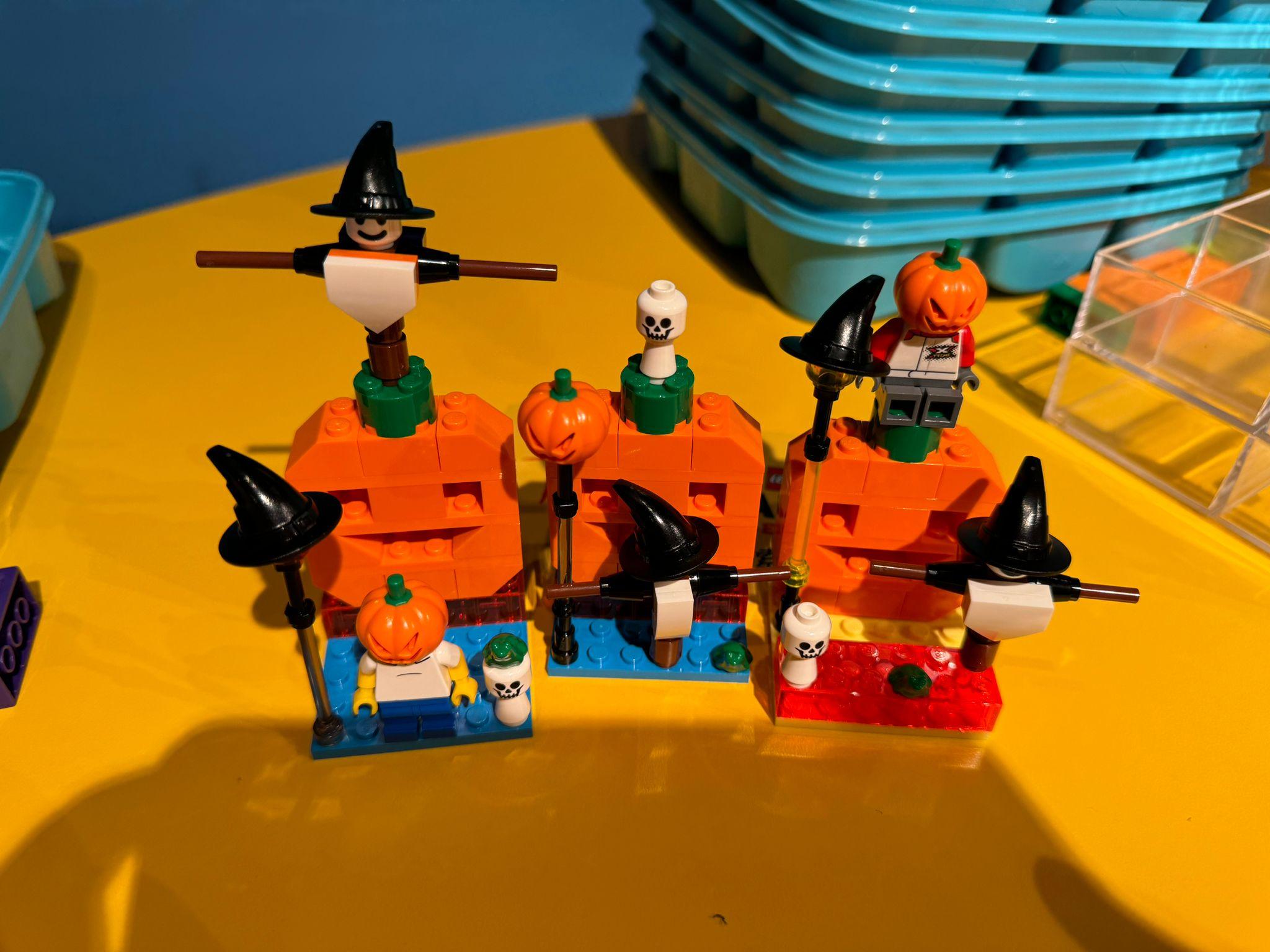 應節的樂高顆粒南瓜作品。