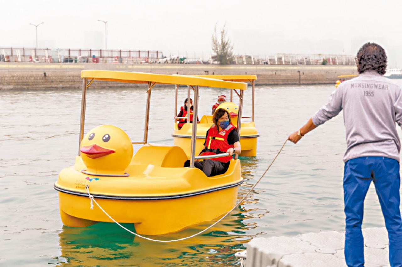 灣仔海濱 水上單車