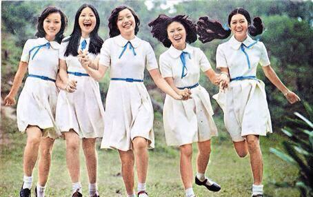 高妙思、程可為、趙雅芝曾合演校園青春劇《乘風破浪》。