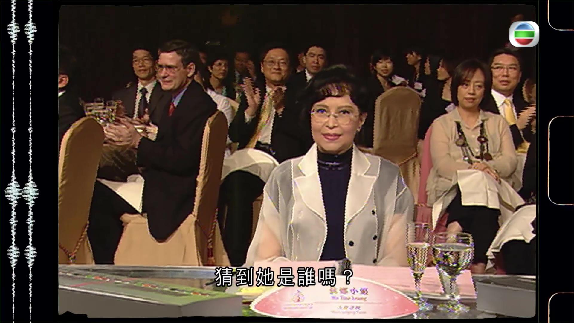 2006年香港小姐競選,狄娜一句KO曾志偉,搞到現場人士好興奮。