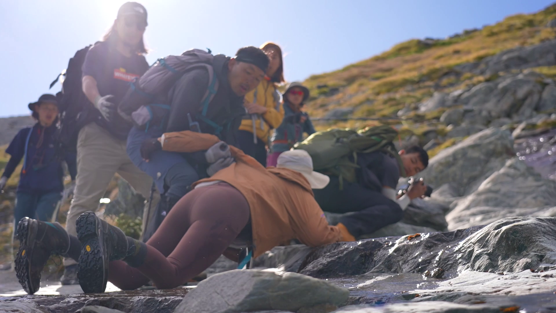 起先行程Nicole及Amber表現意氣風發。