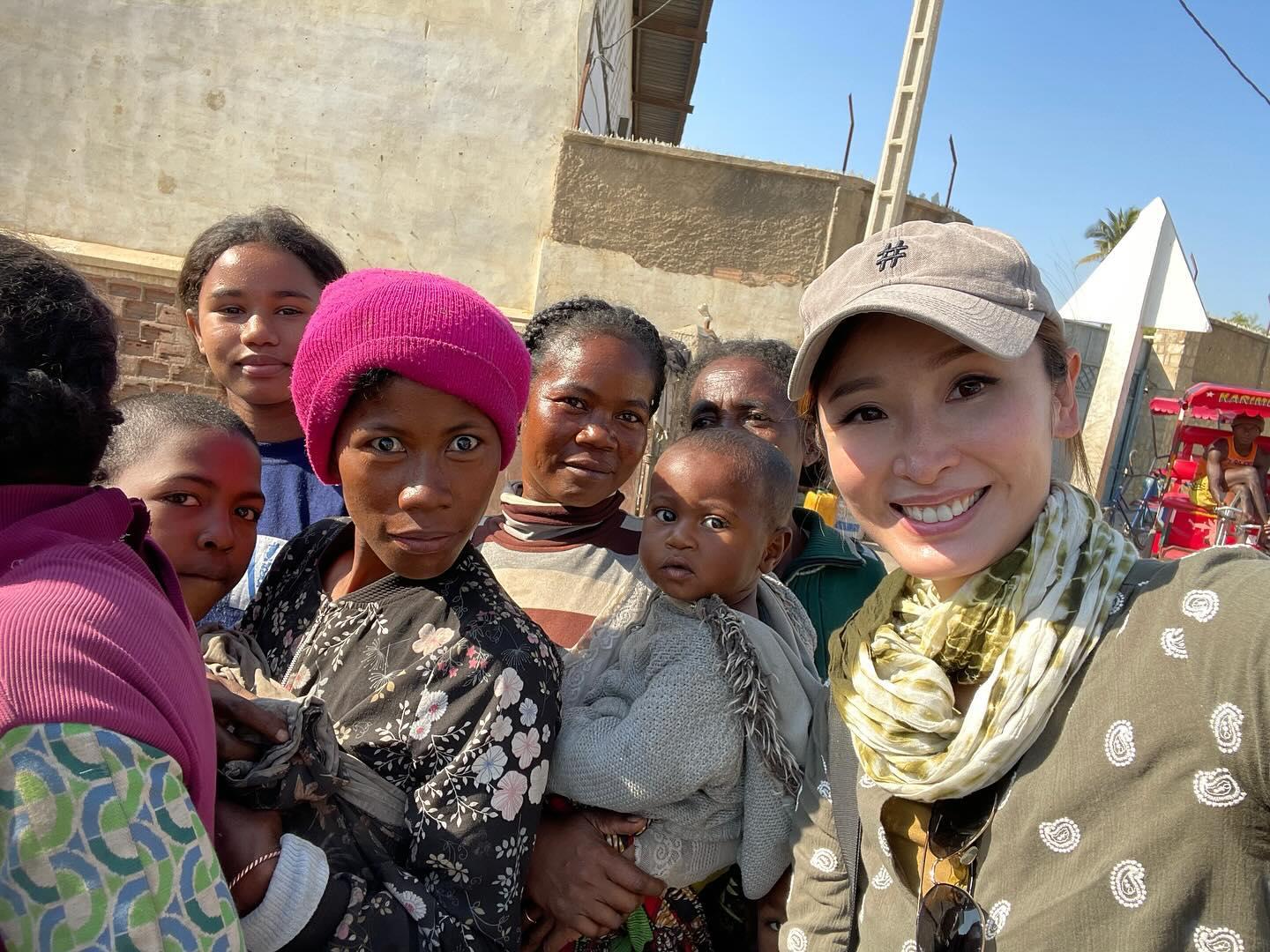 陳貝兒在馬達加斯加拍攝時回憶滿滿。