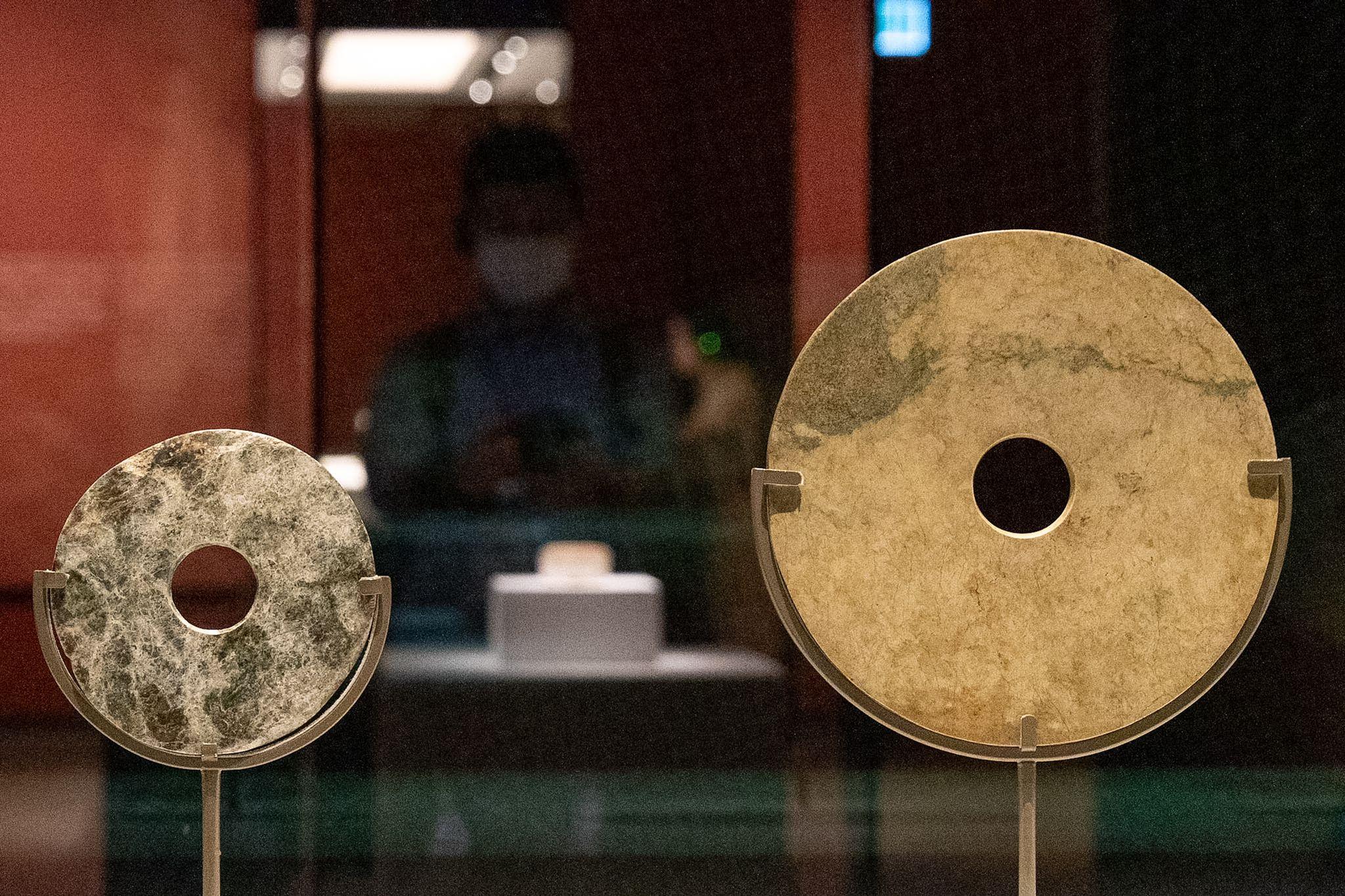 展覽展出約110件(套)文物。(林靄怡攝)