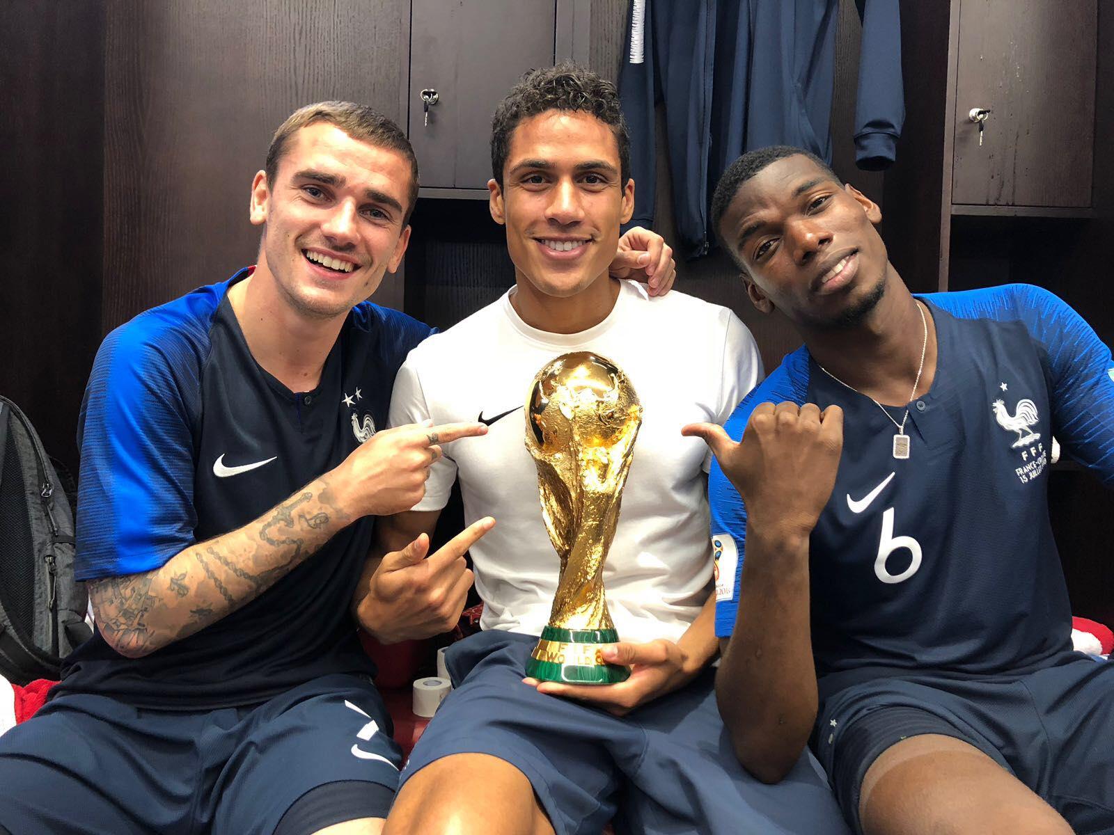 華拉尼(Raphael Varane)與基沙文及普巴是法國取得2018世界盃冠軍主力。(華拉尼fb)