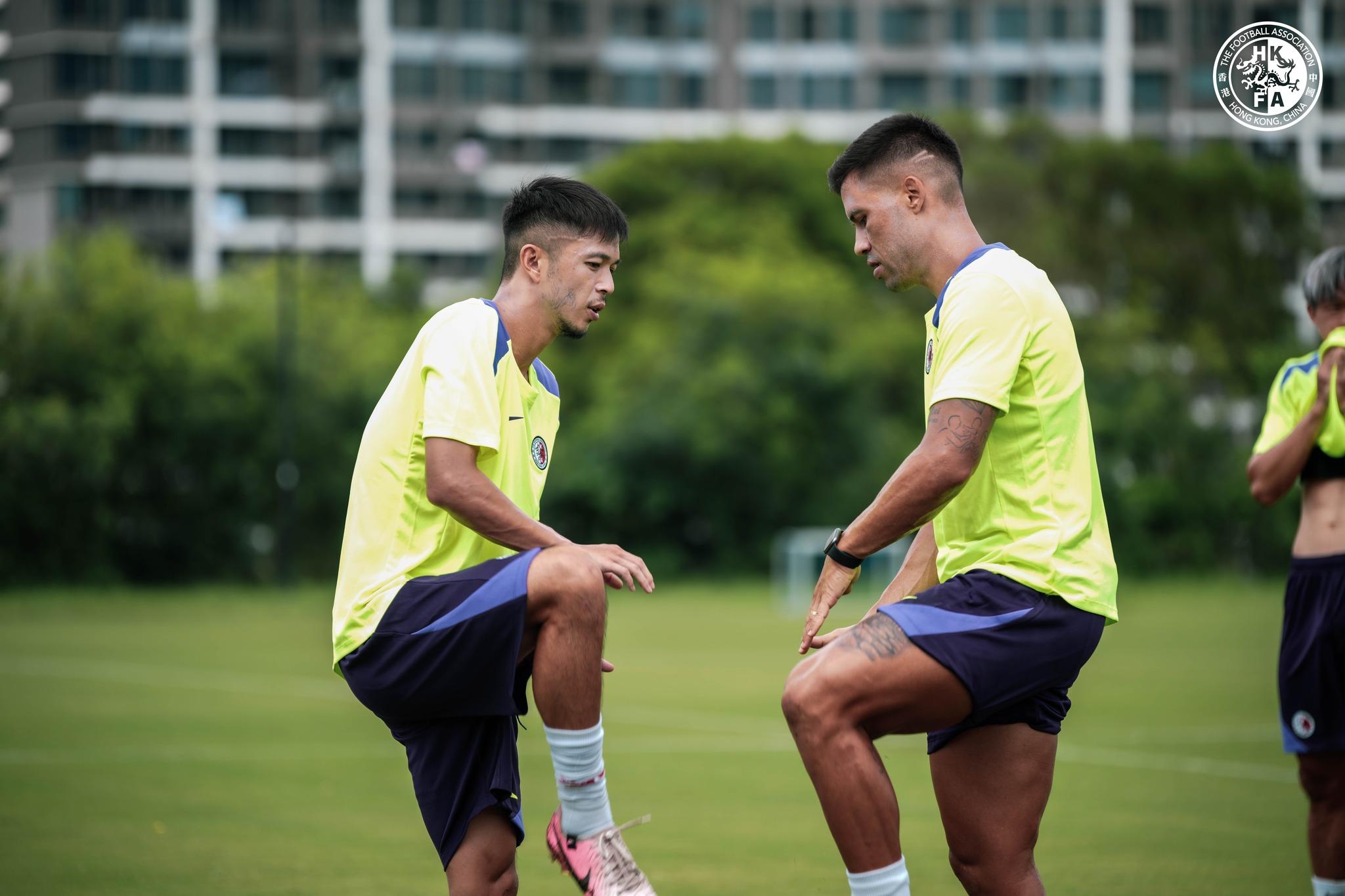 香港足球|陳肇鈞等香港隊球員集訓備戰斐濟三角賽。(香港足總圖片)